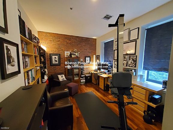 460 Harrison #218-B Boston - South End Unit Photo 2