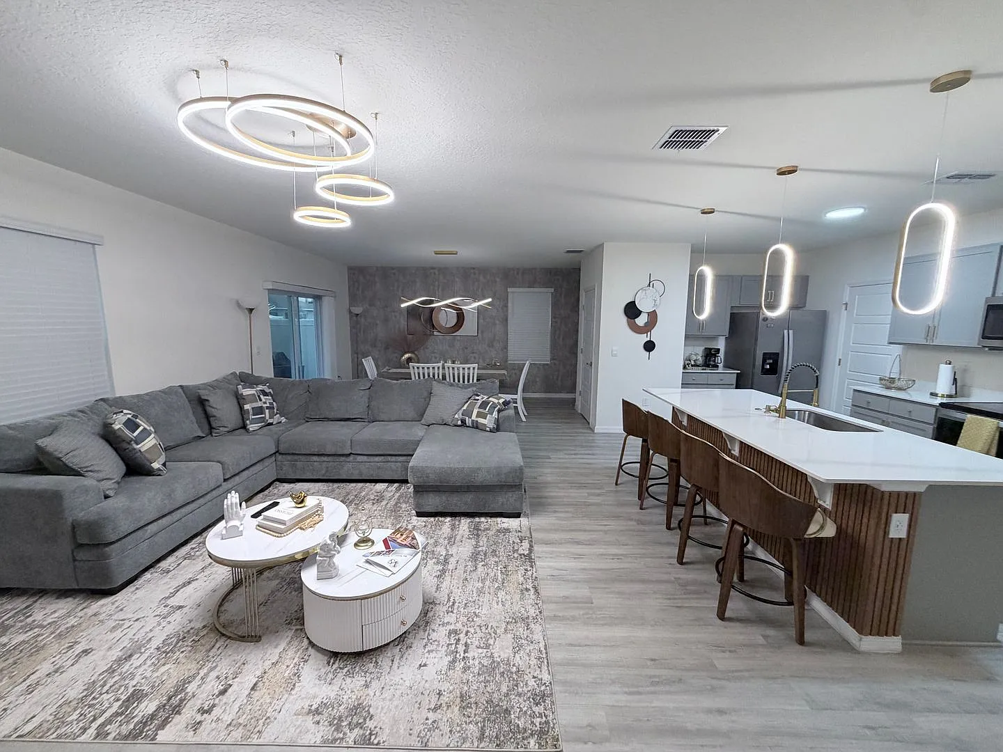 Fully furnished two-story home located in the highly desirable Cascades community in Davenport, FL. — Photo 4