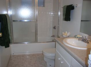 1056 Rio Ln APT B, Sacramento, CA 95822