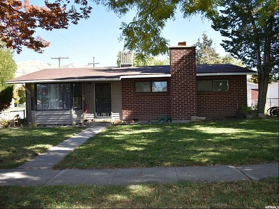 2nd image of 1186 N Buccaneer Dr
