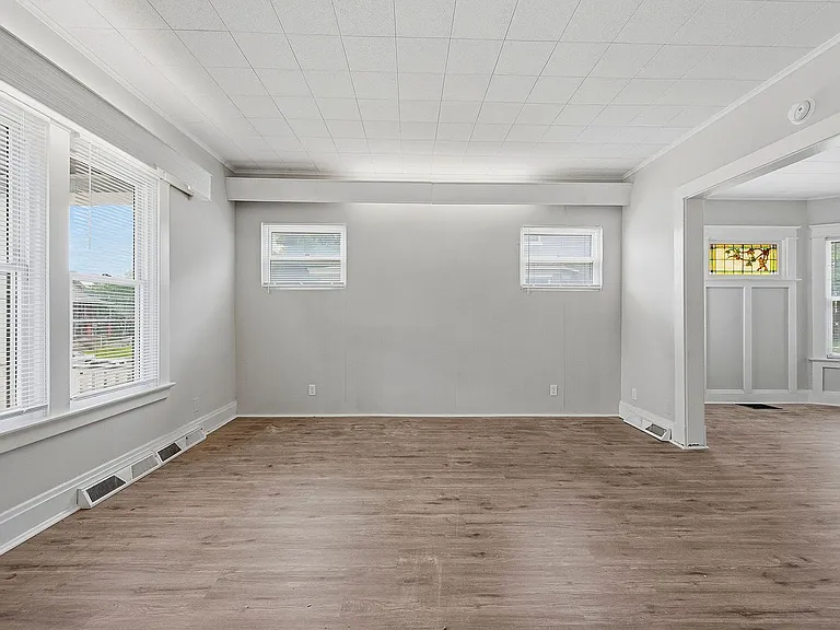 3713 Frances Ave — Photo 13
