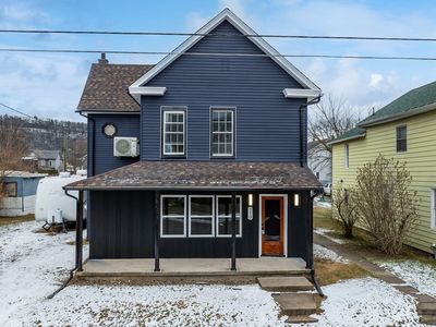710 E 2nd St, Nescopeck, PA, 18635
