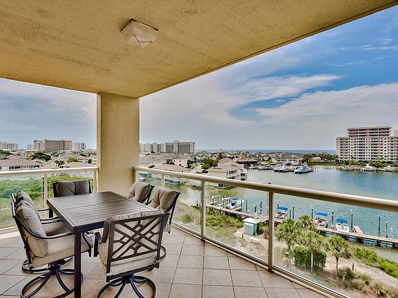 3rd image of 770 Harbor Blvd Unit 4B