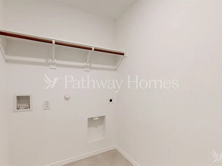 1222 Tallow Trl — Photo 14