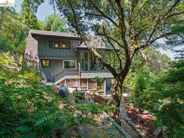 26 Fern Way, Orinda, CA 94563