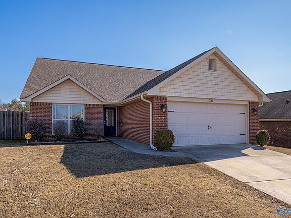 2nd image of 332 Dovington Dr