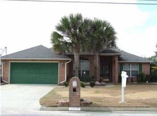 2677 Hidden Estates Cir, Navarre, FL 32566