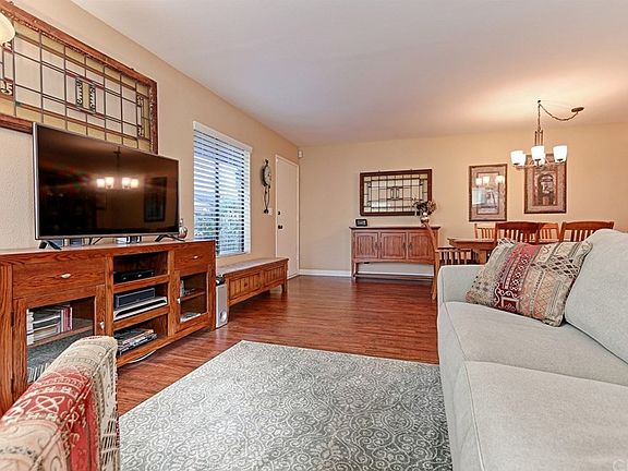 2nd image of 1634 Stonewood Ct