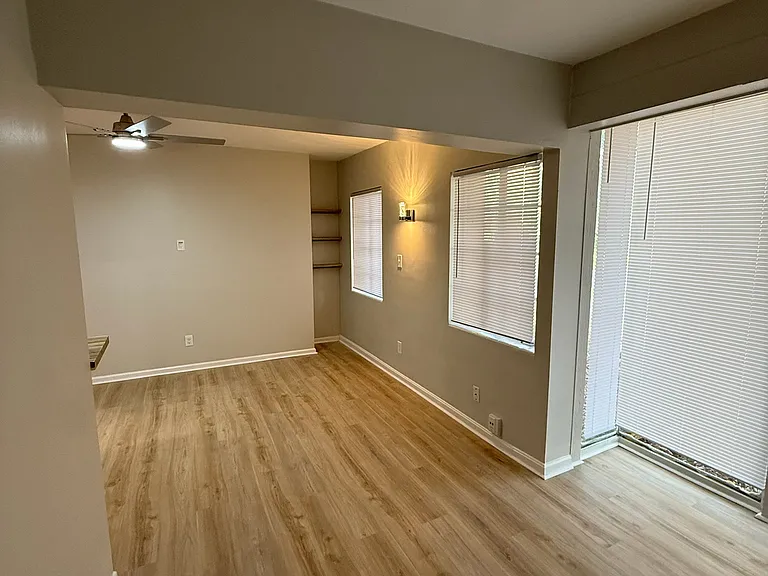 627 Shady Lane Dr — Photo 10