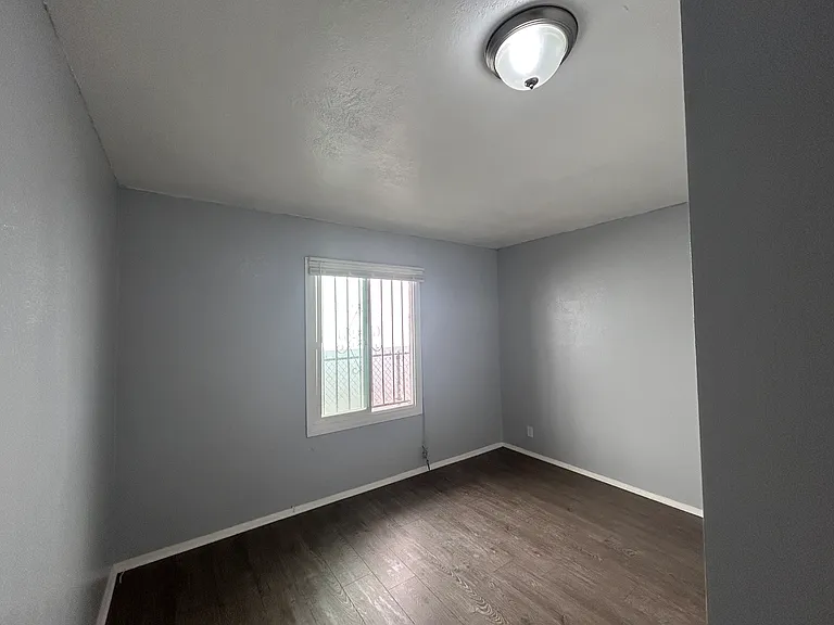 1434 W 145th St #A — Photo 17