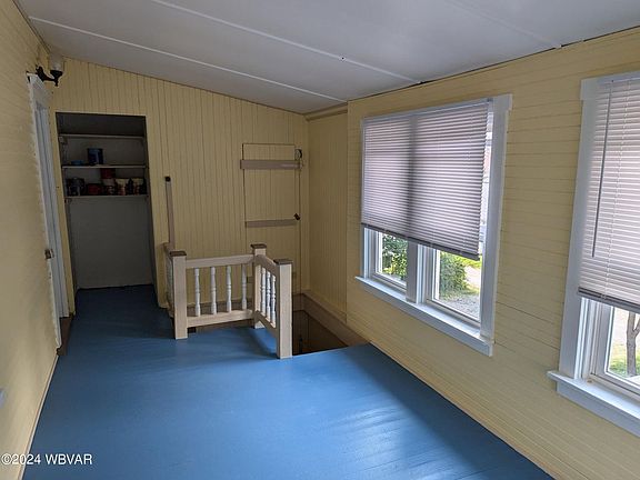 4th image of 719 1st Ave #719