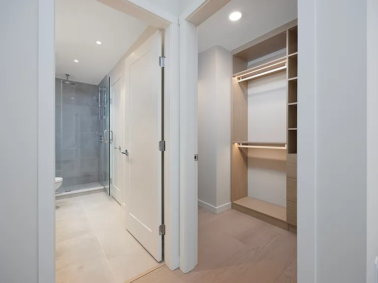 128 W 15th St #1503 — Photo 7