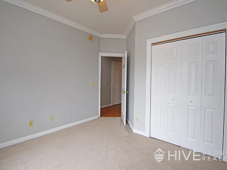 155 Chelsea Cir — Photo 21
