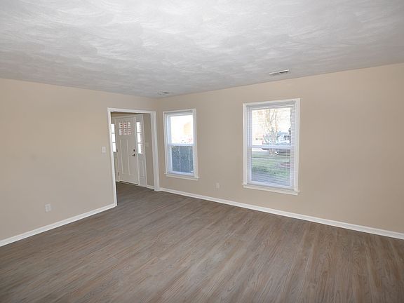 5th image of 1572 Dylan Dr