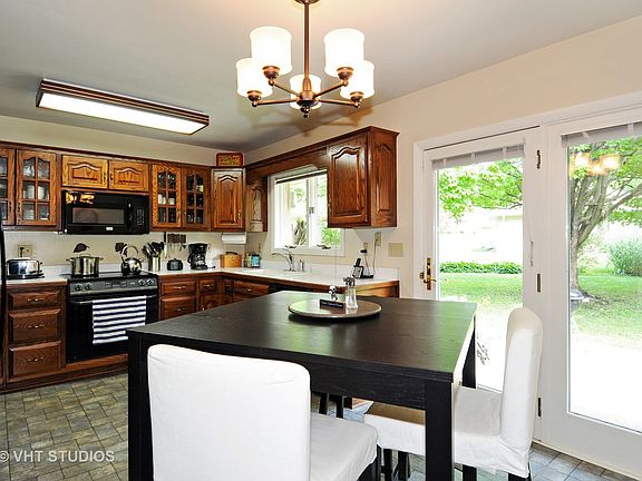 2nd image of 716 Wehrli Dr