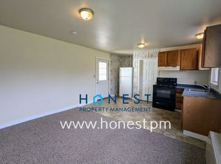 95 Main St #3, Whitefield, ME 04353