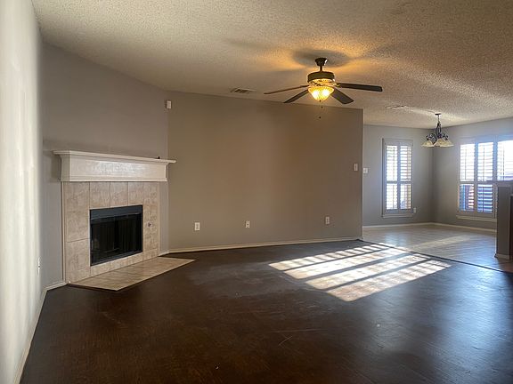 3rd image of 9913 Fillmore Dr