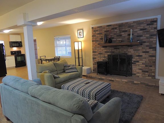 3rd image of 2323 Princeton Ct