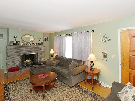 5th image of 12 Conliss Ave