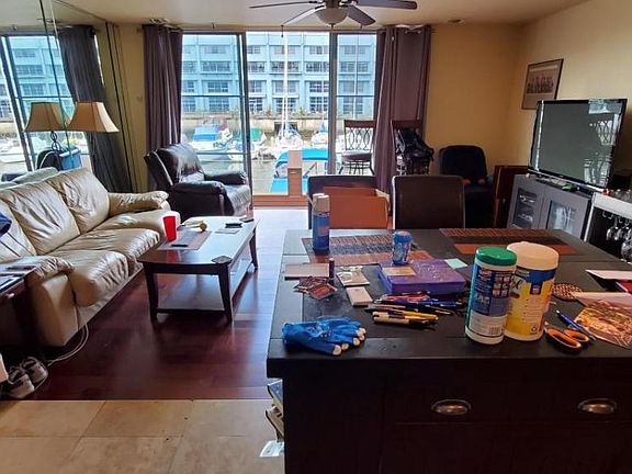 5th image of 3 N Columbus Blvd APT Rl105