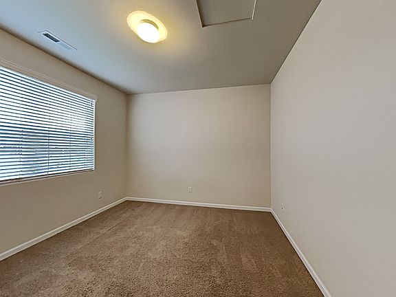2nd image of 1835 Blacktail Ln