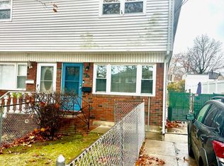 48 Lamport Blvd, Staten Island, NY 10305
