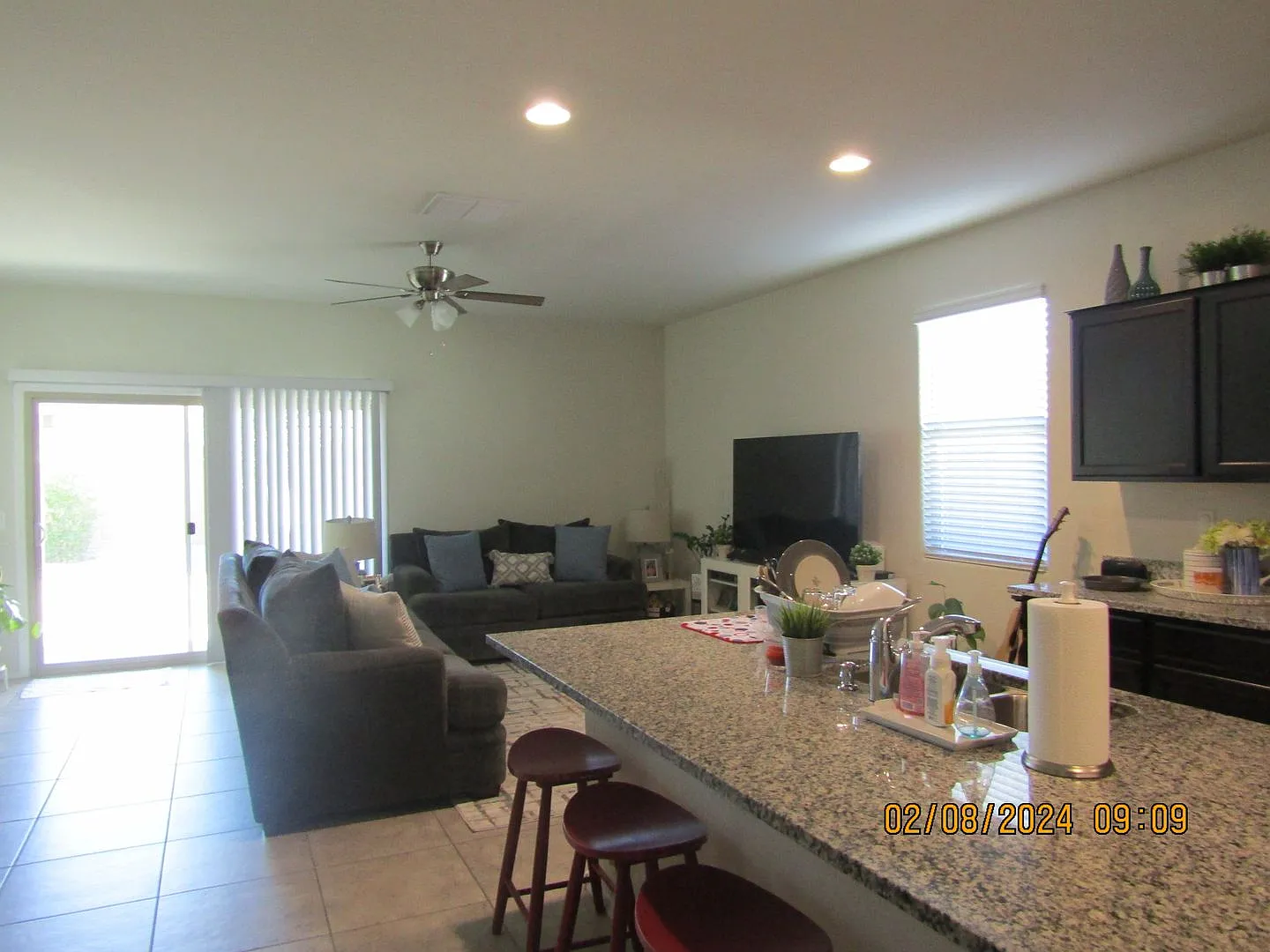 Single Story 3 bedroom — Photo 3