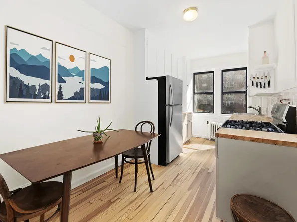 504 Grand Street image 1 of 5