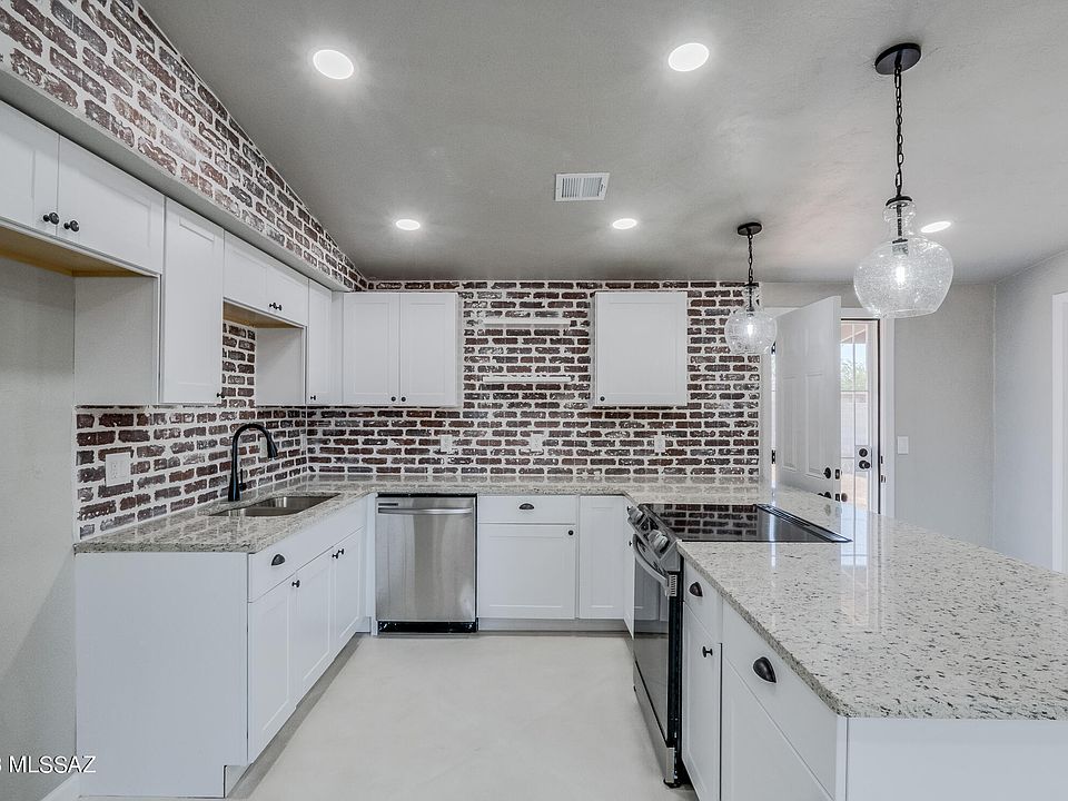 1st image of 4326 E Calle Aurora