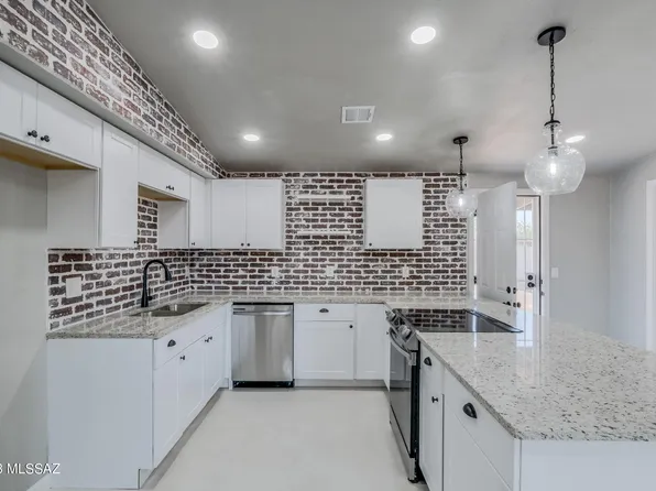 4326 E Calle Aurora, Tucson, AZ 85711