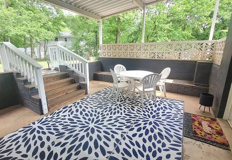 122 Phillips Cir #2 — Photo 14