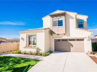 28705 Iron Village Dr, Valencia, CA 91354