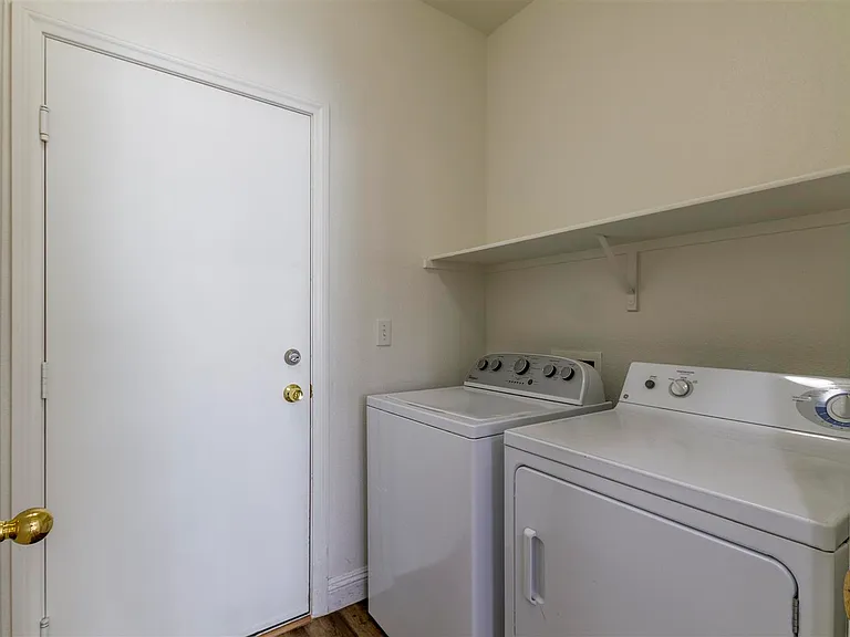 8152 Starling View Ct — Photo 16