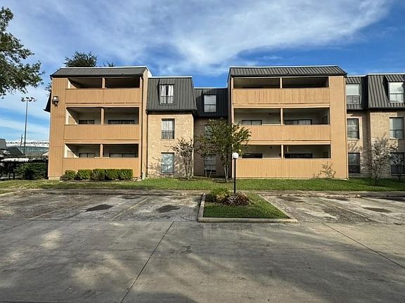 2nd image of 8423 Hearth Dr APT 3