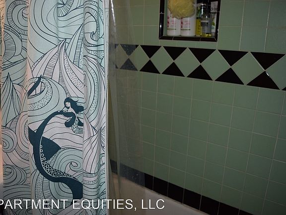 2nd image of 5400 Carlton Way #3465359