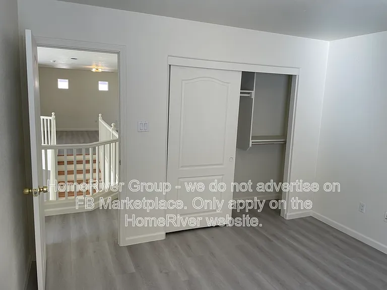 1100 Diamondback Dr NE — Photo 16