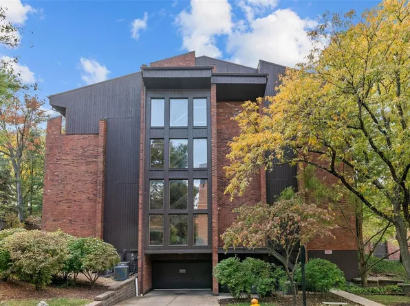 514 Coeur De Royale Dr APT 301, Saint Louis, MO 63141