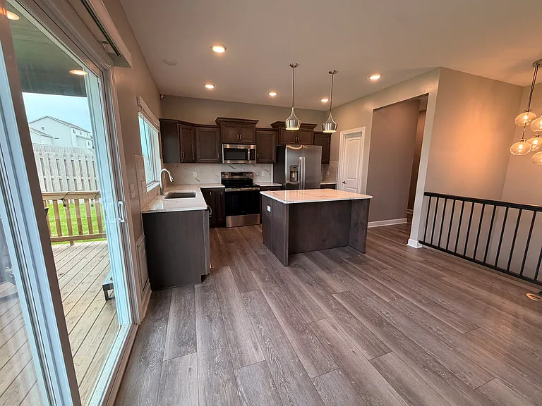 6513 N Hws Cleveland Blvd — Photo 8