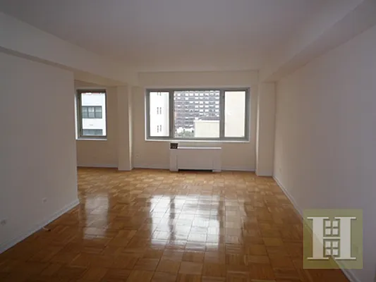 Rented by Halstead Real Estate | media 15