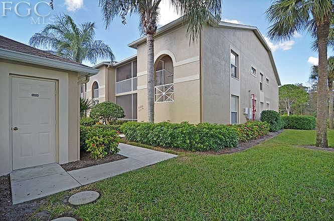 1st image of 26180 Clarkston Dr #206