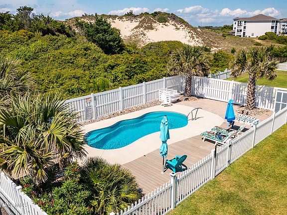 5th image of 400 Ocean Ridge Drive