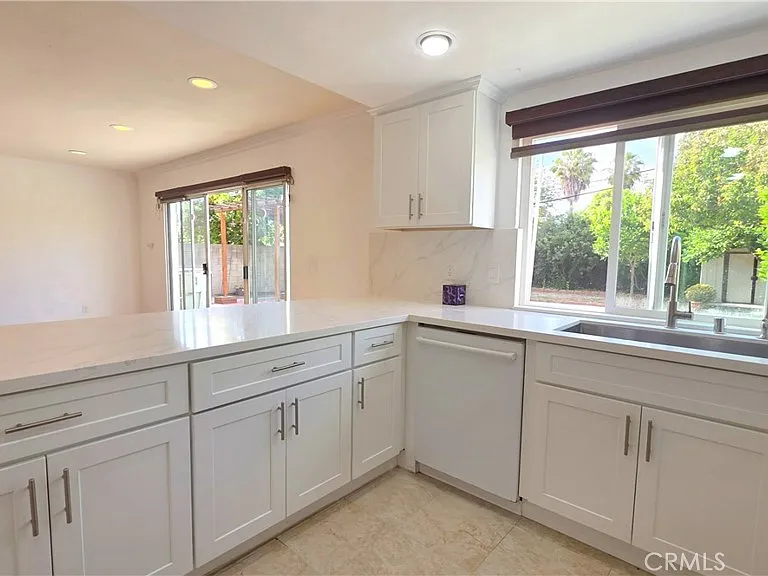 1514 Cronin Dr — Photo 9