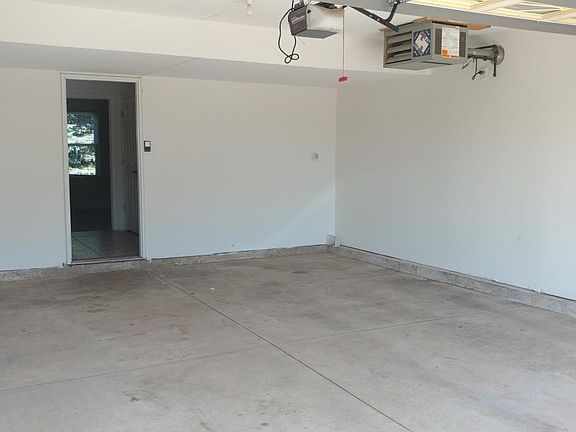 2nd image of 1487 Stonefield Dr