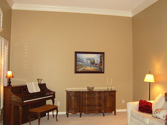 4th image of 4200 Barnsley Dr