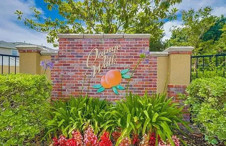5444 Mandarin Cv — Photo 12