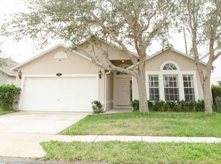 2025 Canopy Dr, Melbourne, FL 32935