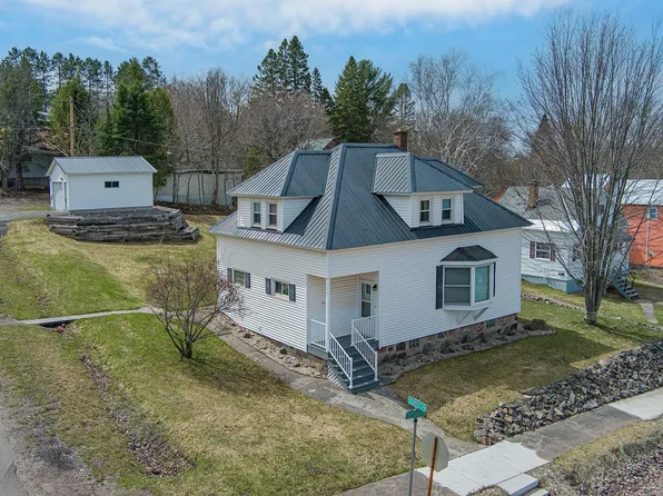 201 2nd Ave, Bessemer, MI 49911