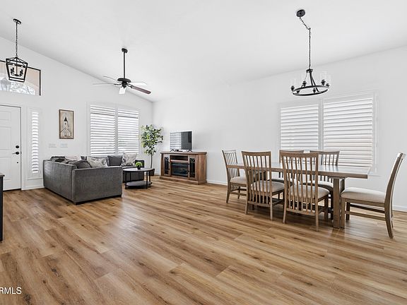 4th image of 7054 S TAYLOR Drive