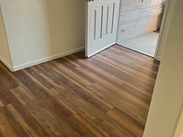 450 Mason Way — Photo 8