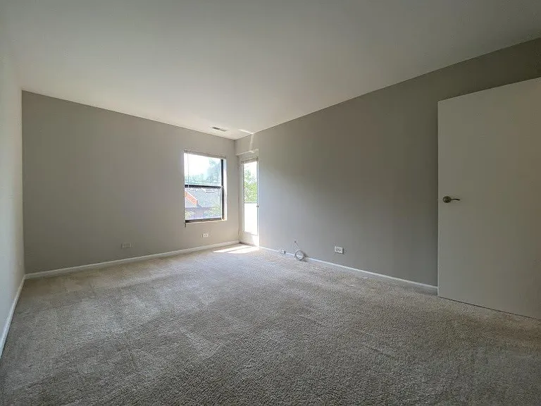 Halsted Place — Photo 20